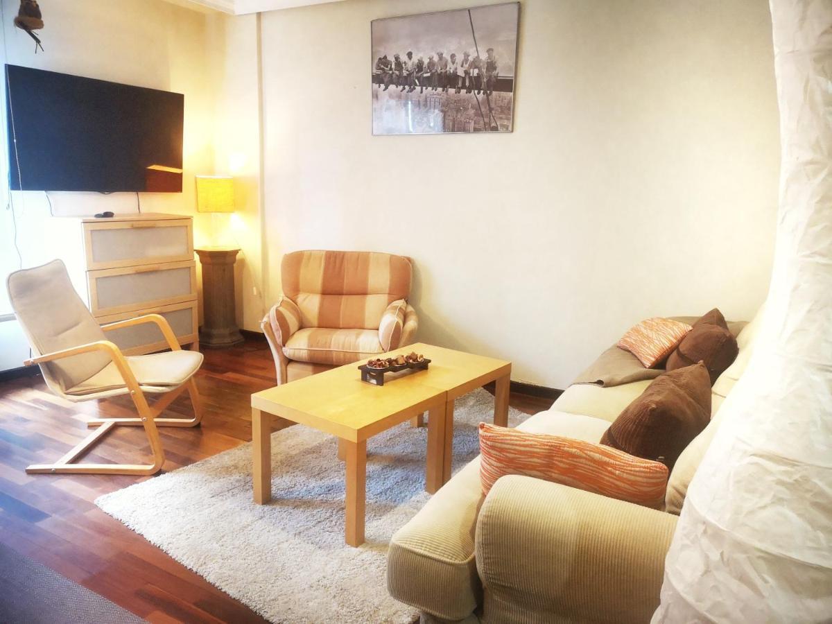 Apartamento Arte, Centro Oviedo, Wiffi, Parking ภายนอก รูปภาพ