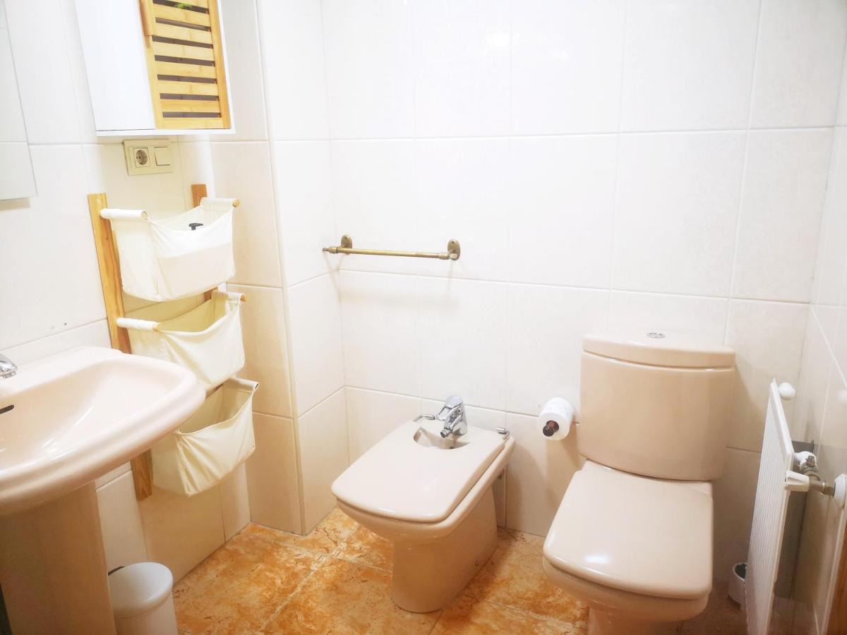 Apartamento Arte, Centro Oviedo, Wiffi, Parking ภายนอก รูปภาพ